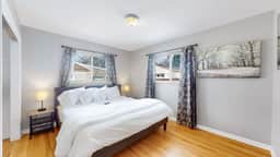 Large Family Retreat in Quiet Denver Spot - Image 5