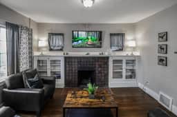 Chic Denver Family Retreat Free Parking & Prime Location - Image 4