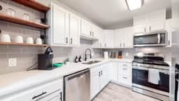Modern Family Home with Three King Beds Near VA & Anschutz - Image 2