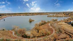 Large Home in Aurora with Reservoir View - Image 5