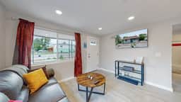 Southwest Charm Spacious Family Home Near Denver - Image 3