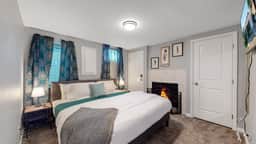 Spacious Lower Unit Updated Two King Beds in Denver - Image 3