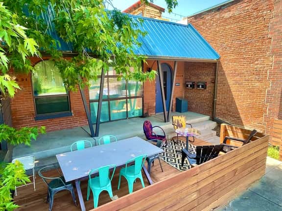 Amazing Modern Loft in Rino Art District-Four King - Image 2