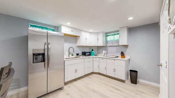 Cozy Lower Affordable Apartment great for families - Image 2
