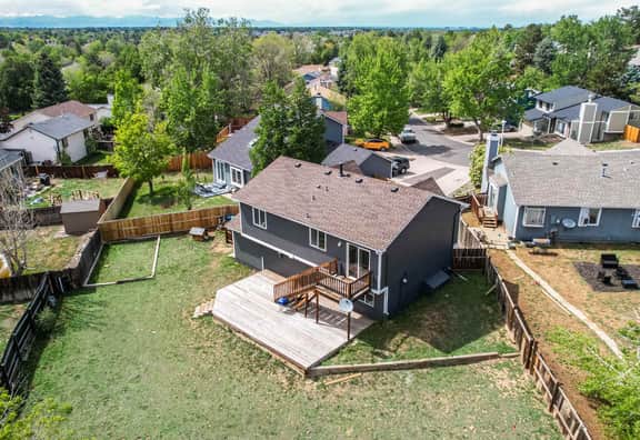 Family Home with Large Yard near Quincy reservoir - Image 5
