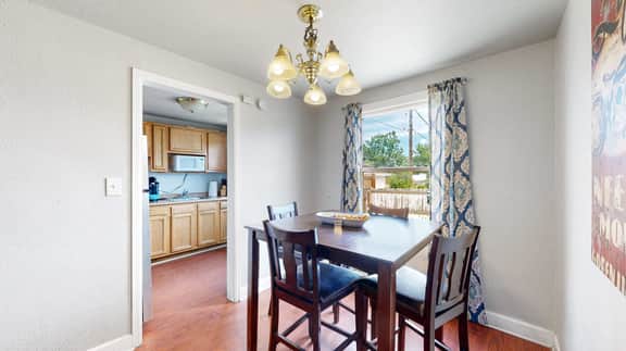 Cool Stay Near Rapids Stadium Ideal for Sports Fans! - Image 3
