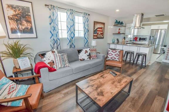 Cowboy Bunkhouse A Rustic Charm Meets Comfort in Denver - Image 1